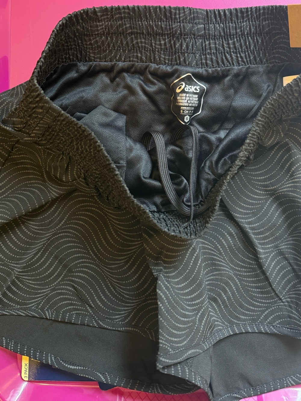 Asics Women's Black Athletic Running Shorts with Subtle Wave Print - Picture 4 of 4